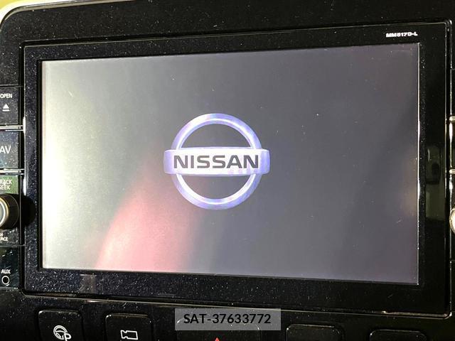 Nissan SERENA 2018-05 8873023-2