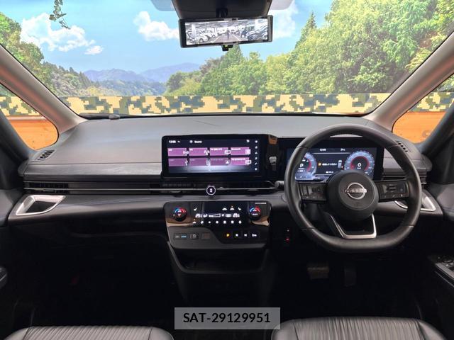 Nissan SERENA 2024-02 8873232-1