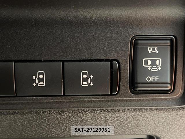 Nissan SERENA 2024-02 8873232-6
