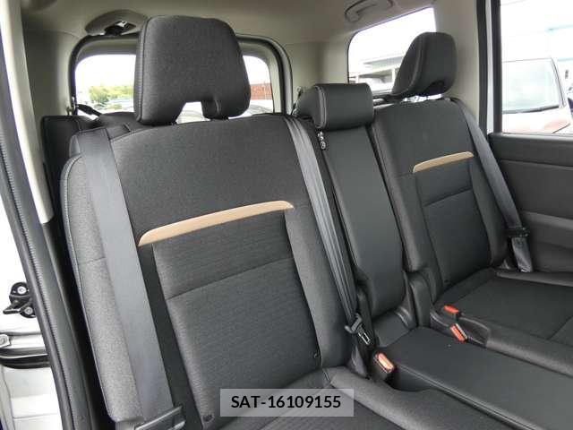 Nissan SERENA 2023-03 8873522-12