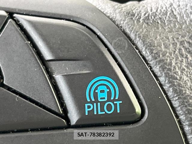 Nissan SERENA 2018-10 8873702-5