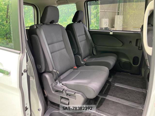 Nissan SERENA 2018-10 8873702-8