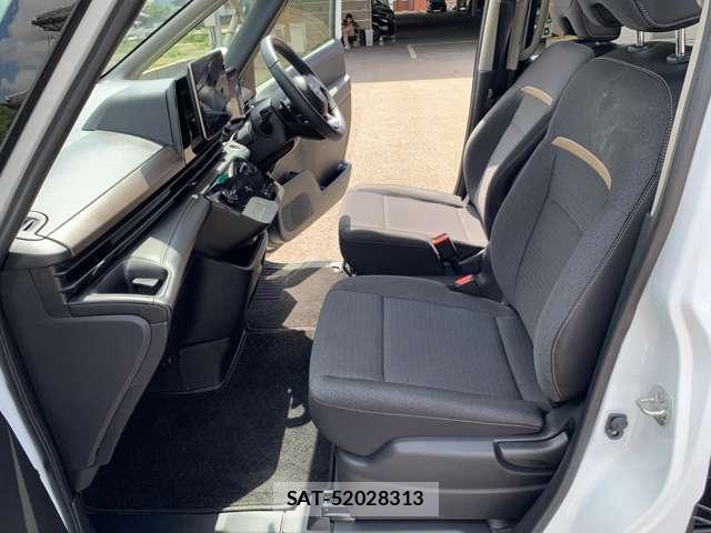 Nissan SERENA 2024-12 8873703-14
