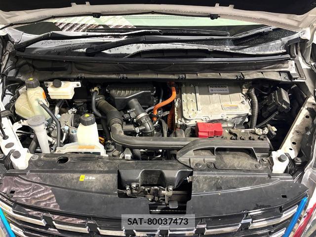 Nissan SERENA 2022-09 8873749-19