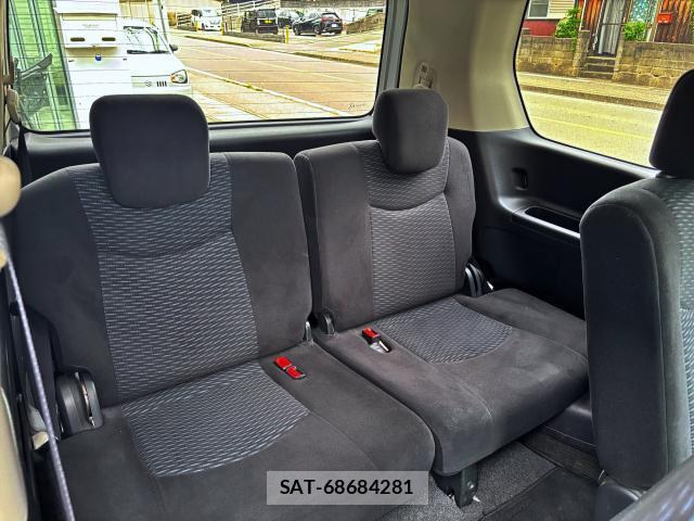 Nissan SERENA 2011-01 8873898-4