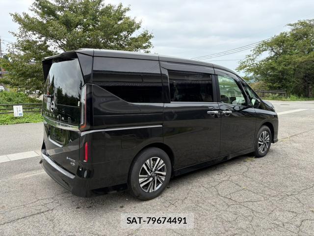 Nissan SERENA 2023-10 8874050-12