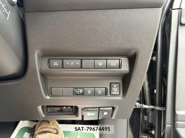 Nissan SERENA 2023-10 8874050-17