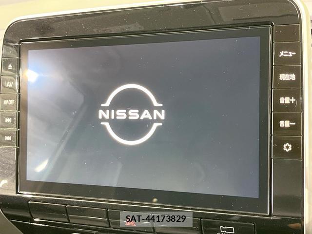 Nissan SERENA 2022-04 8874084-3