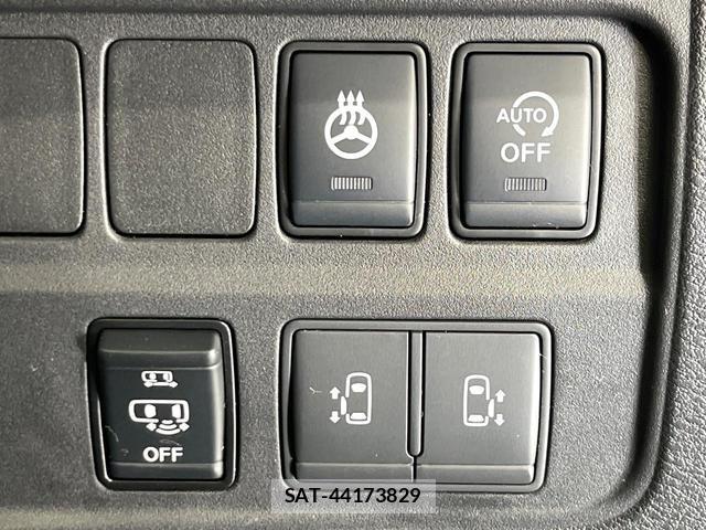 Nissan SERENA 2022-04 8874084-5