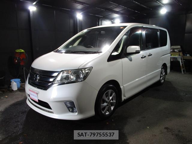 Nissan SERENA 2011-10 8874246-0