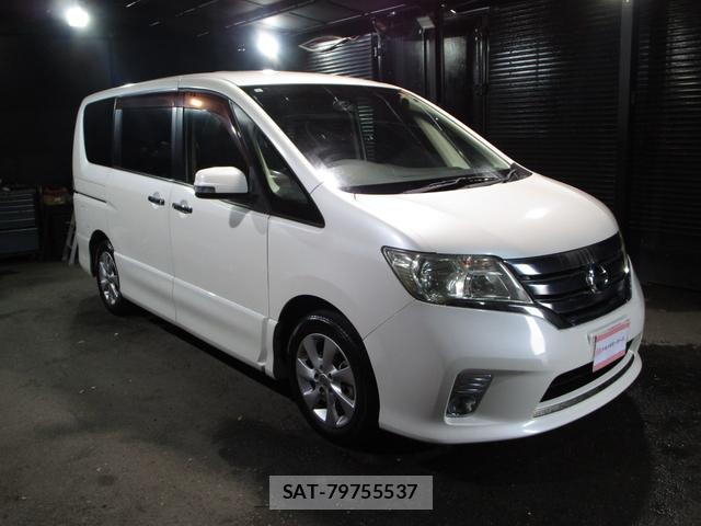 Nissan SERENA 2011-10 8874246-10