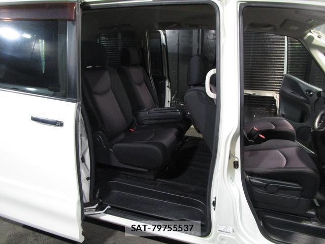 Nissan SERENA 2011-10 8874246-13
