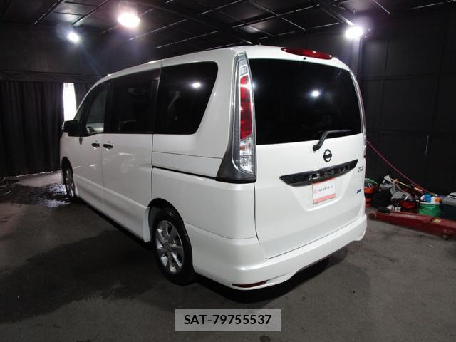 Nissan SERENA 2011-10 8874246-4