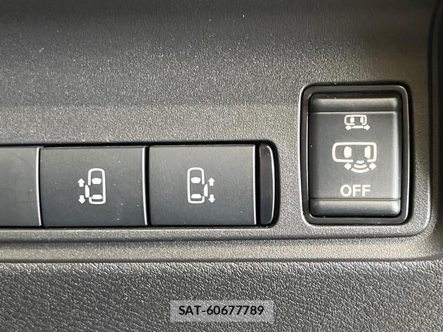 Nissan SERENA 2023-07 8874287-4