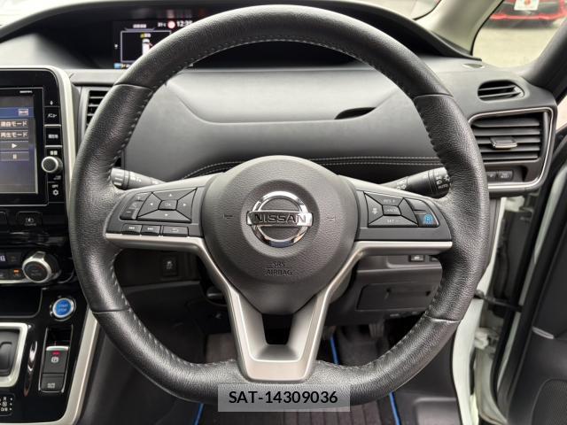Nissan SERENA 2018-04 8874312-15