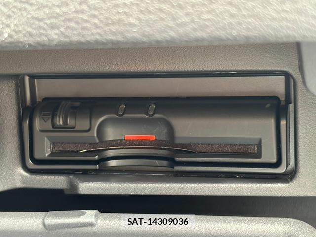 Nissan SERENA 2018-04 8874312-5