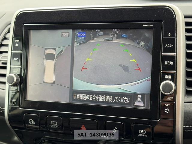 Nissan SERENA 2018-04 8874312-6