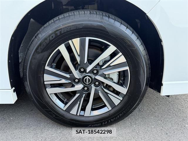 Nissan SERENA 2025-03 8874374-13