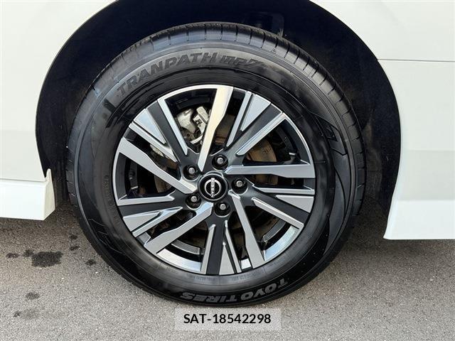 Nissan SERENA 2025-03 8874374-15