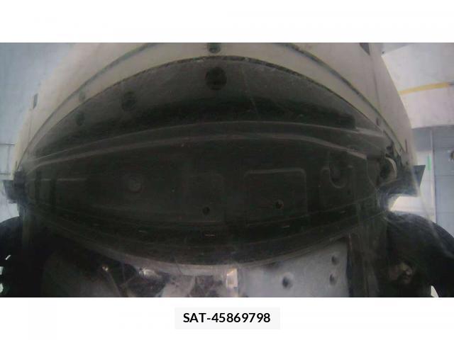 Nissan SERENA 2018-01 8874519-12