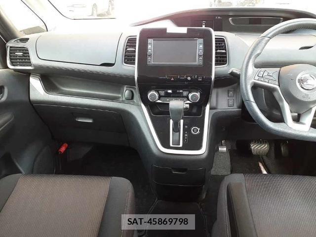 Nissan SERENA 2018-01 8874519-2