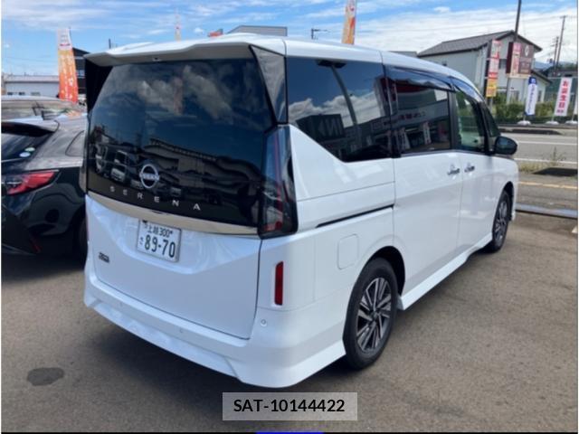 Nissan SERENA 2023-03 8874555-1