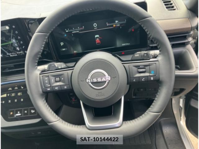 Nissan SERENA 2023-03 8874555-3