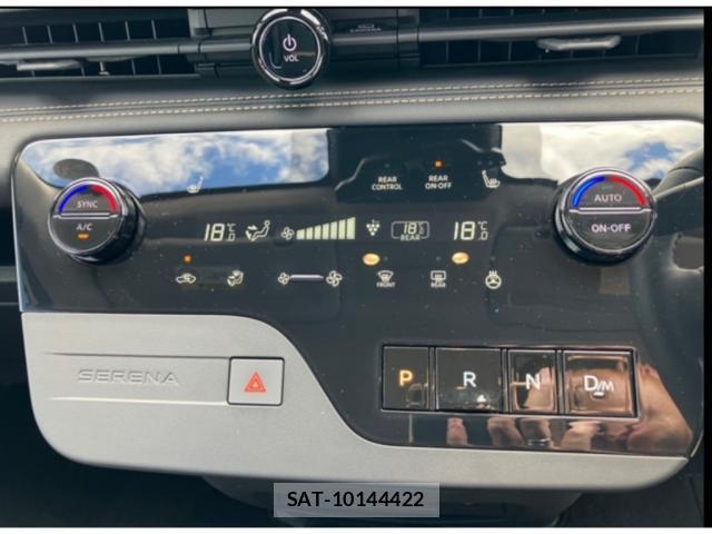 Nissan SERENA 2023-03 8874555-6
