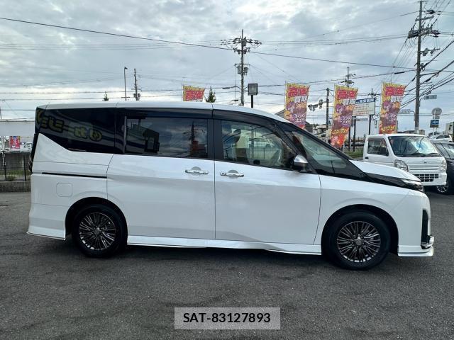 Nissan SERENA 2024-07 8875382-4