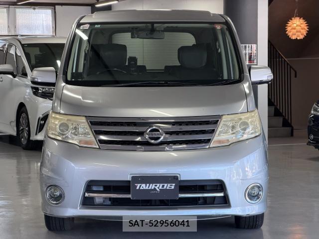 Nissan SERENA 2008-07 8875526-9