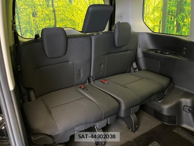 Nissan SERENA 2026-01 8875636-9