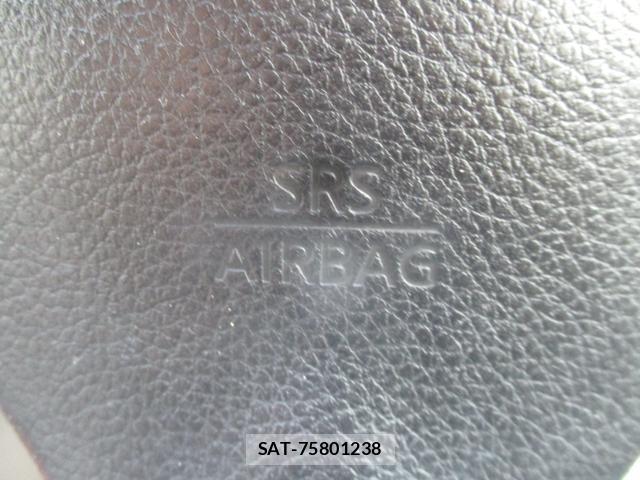 Nissan SERENA 2014-02 8875703-12