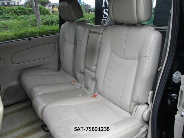 Nissan SERENA 2014-02 8875703-6