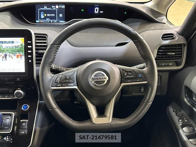 Nissan SERENA 2022-11 8875895-9