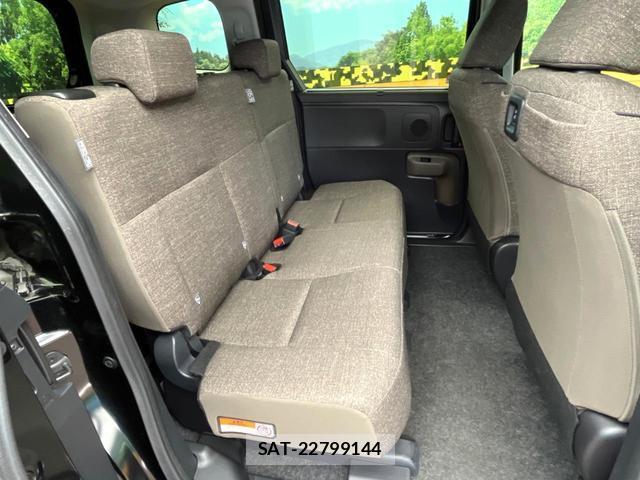 Toyota SIENTA 2024-02 8872653-8