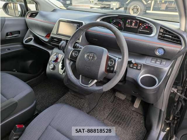 Toyota SIENTA 2015-07 8872754-11