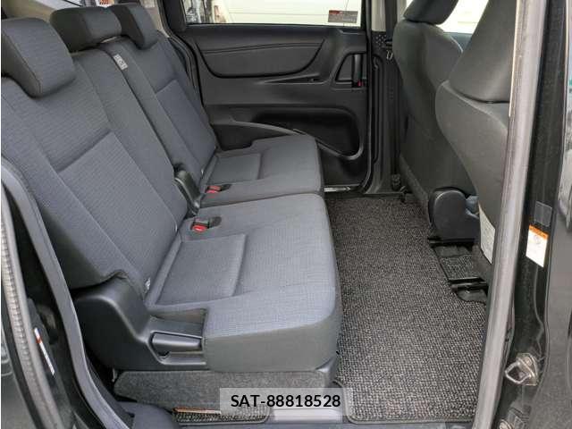 Toyota SIENTA 2015-07 8872754-13