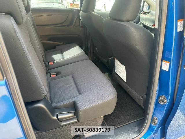 Toyota SIENTA 2016-12 8872858-12