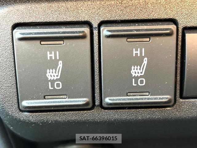 Toyota SIENTA 2025-03 8874001-5