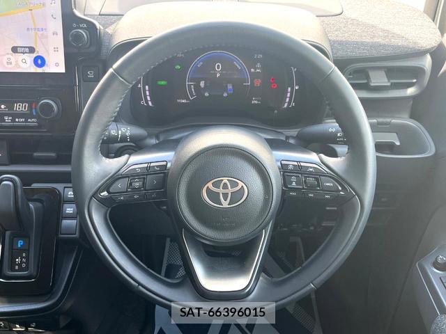 Toyota SIENTA 2025-03 8874001-6