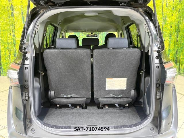 Toyota SIENTA 2015-11 8874037-10