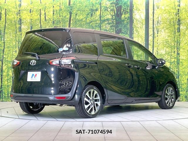 Toyota SIENTA 2015-11 8874037-16