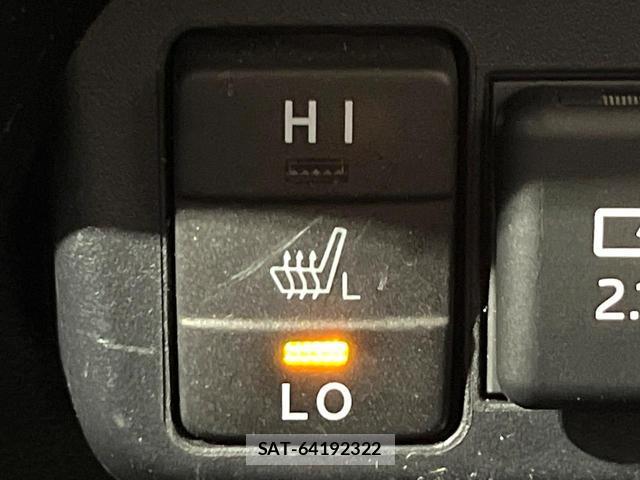 Toyota SIENTA 2019-01 8874261-6