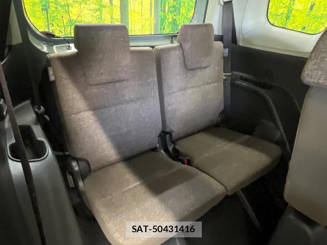 Toyota SIENTA 2025-03 8874289-10