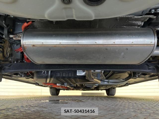 Toyota SIENTA 2025-03 8874289-18