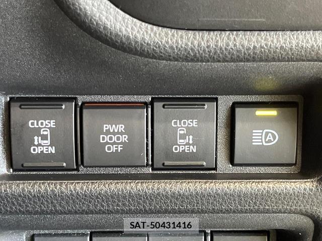Toyota SIENTA 2025-03 8874289-5