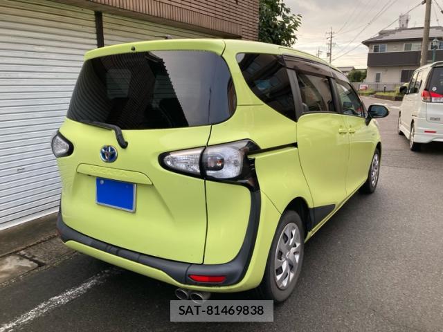 Toyota SIENTA 2017-10 8874566-2