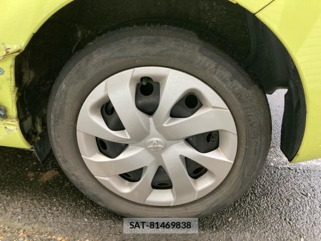 Toyota SIENTA 2017-10 8874566-3