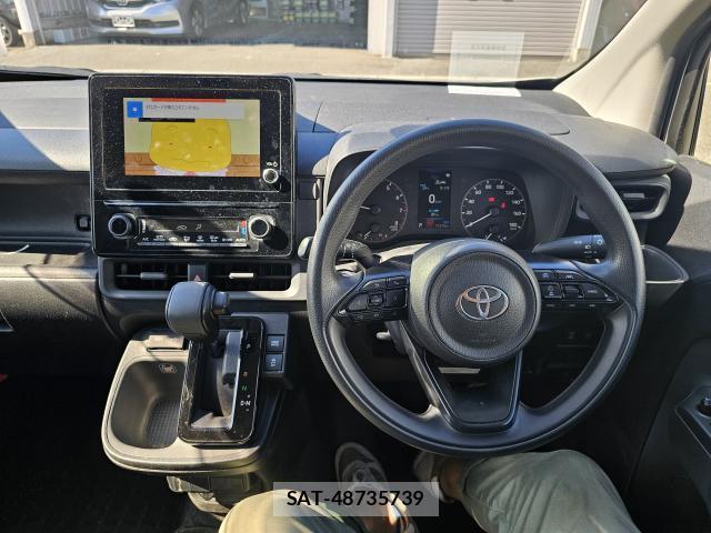 Toyota SIENTA 2022-11 8874647-2