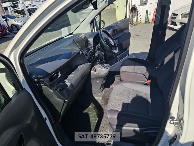 Toyota SIENTA 2022-11 8874647-4
